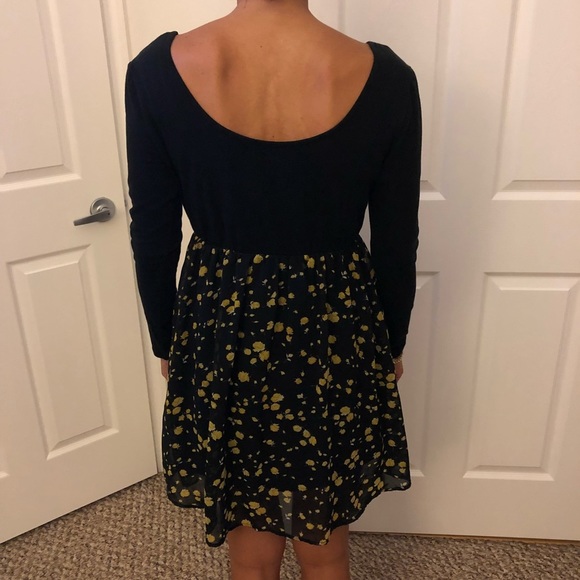 Volcom Black Dress - Picture 4 of 6